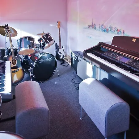 Курортный комплекс Djh Нойхарлингерзиль